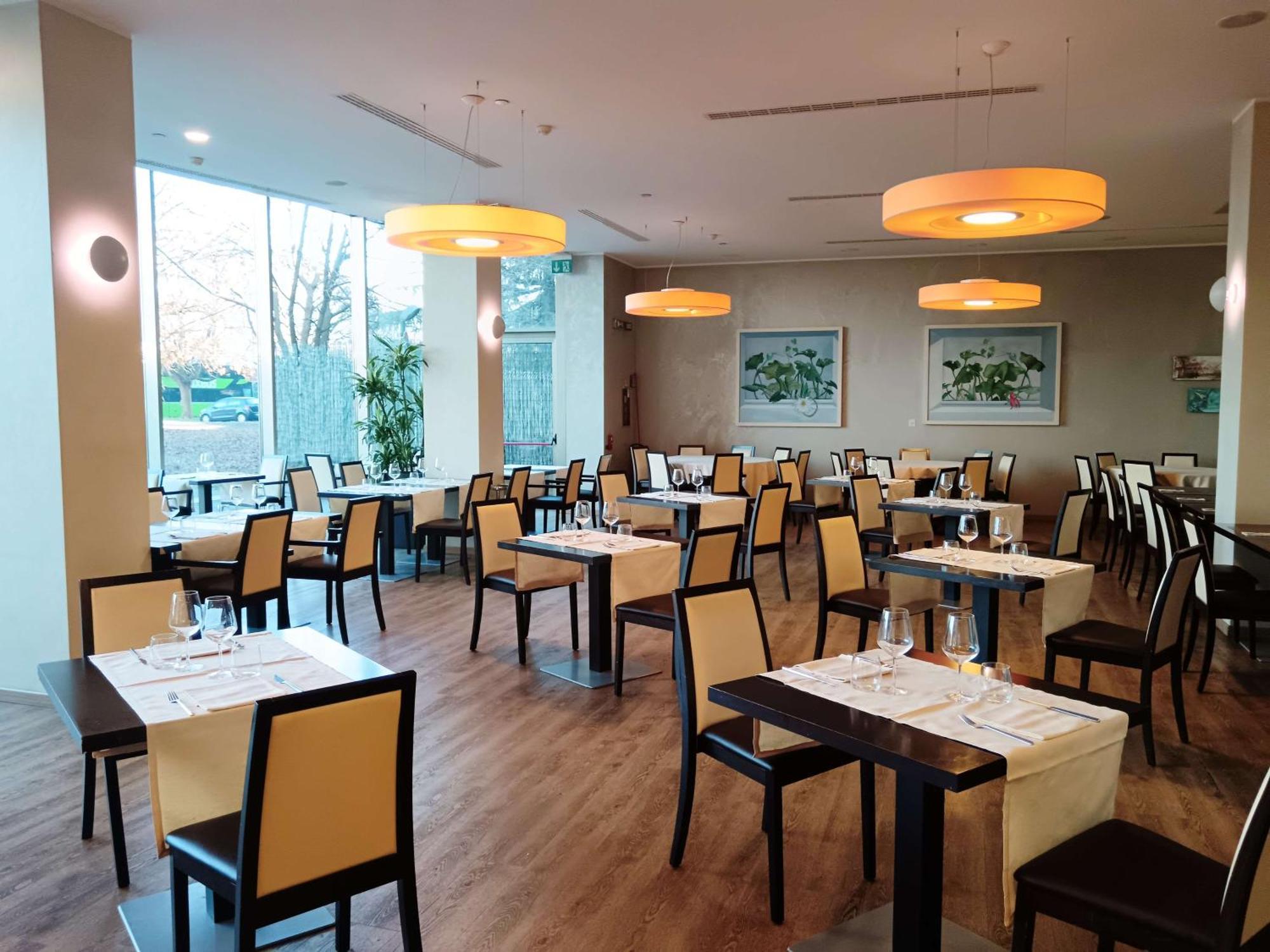 Best Western Plus The Hub Hotel Mediolan Zewnętrze zdjęcie